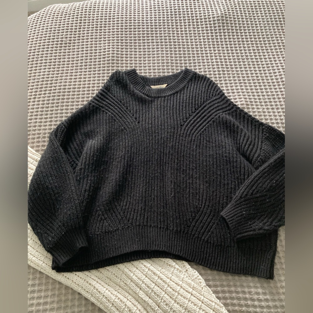 Oversized black knit sweater